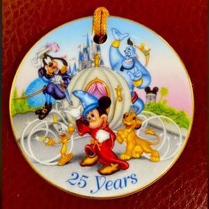 7 of Vintage Ceramic Disney Collectible Christmas Tree Decoration